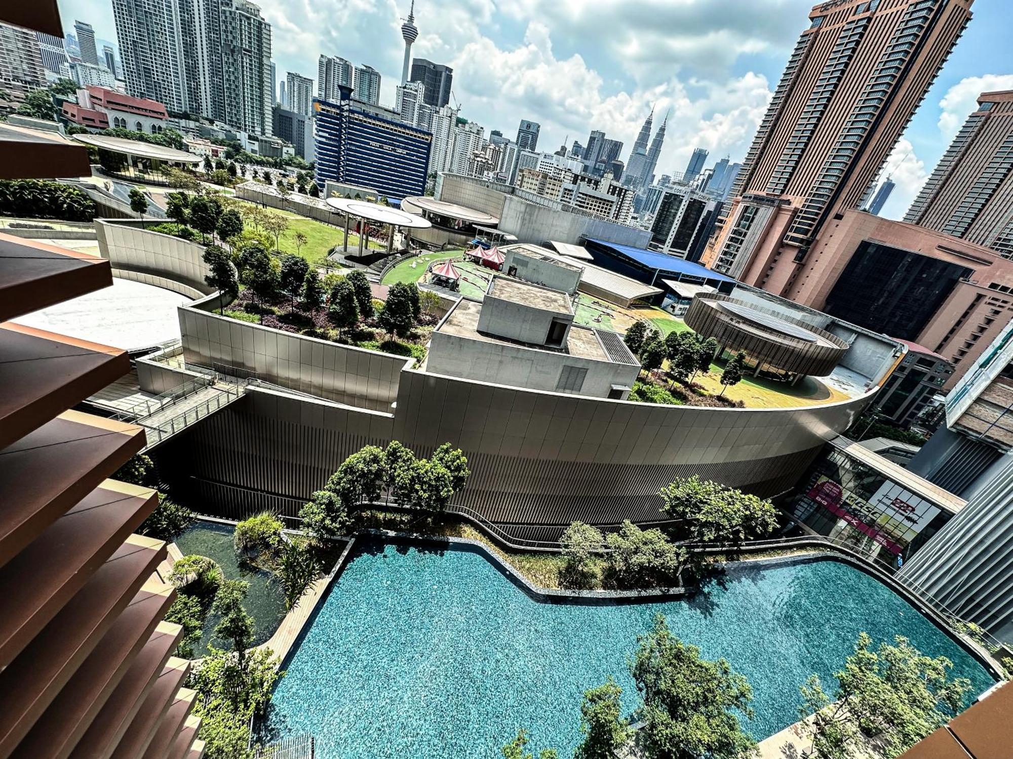 Lucentia Residence By Eas Maju Property — Photos 2